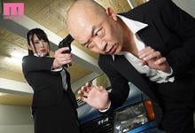 MIAA-355 丈夫引狼入室！H奶「辻井穗香」在家服务被她送进监狱的敌人！-沐风文化